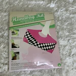 Handbag Kit with Innerfuse Contains the Pattern and Innerfuse